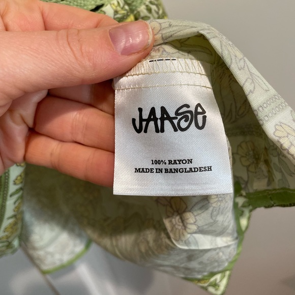 Green boho flowy mini dress size M NWT - Picture 5 of 6